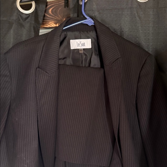 Le Suit Other - Le Suit Women's Dark Pinstripe Suit